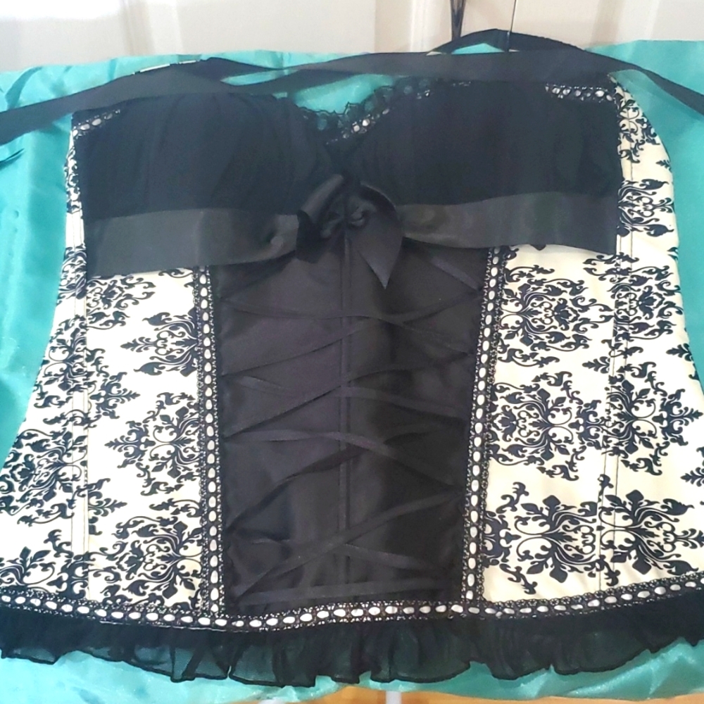Damask Corset